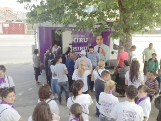Chiru a discutat cu locuitorii cartierului Palas